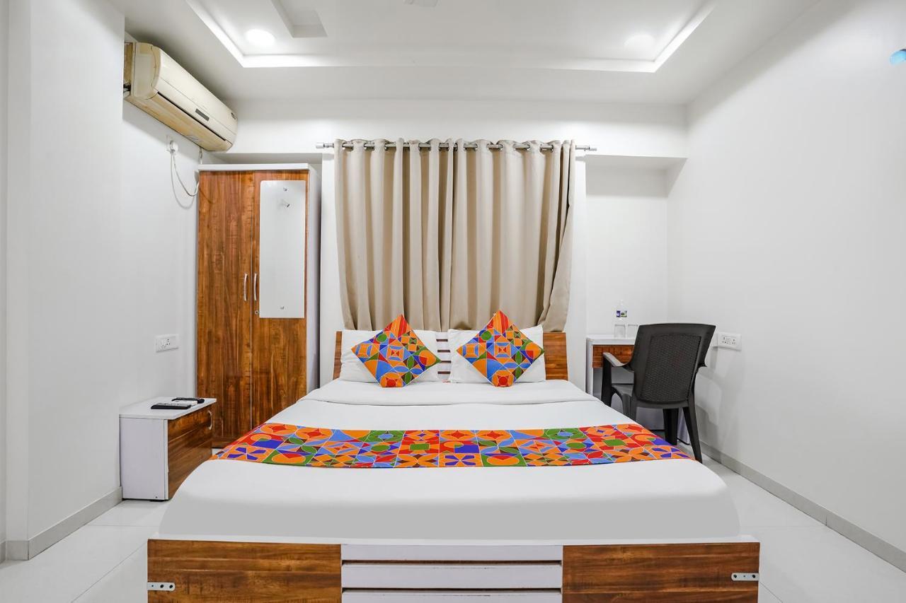 Hotel Fabhotel Omkar Executive - Nr International Airport Pune